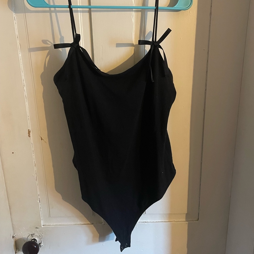 American eagle black bodysuit with bows!